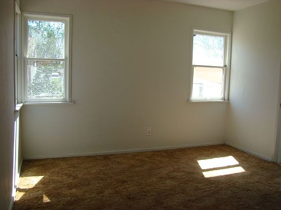 3rd image of 2925 Sepulveda Ave