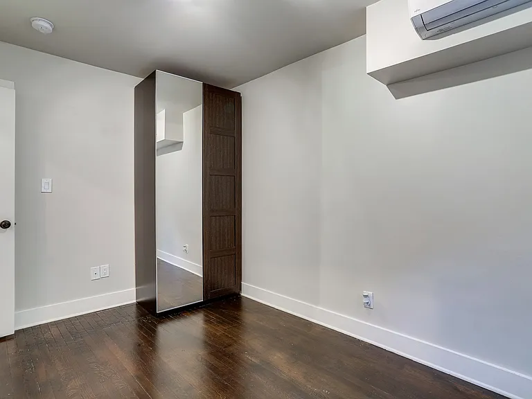 82 Q St SW #1 — Photo 13