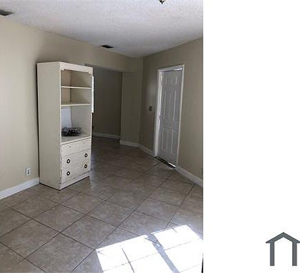 4th image of 337 NW 29th Ave