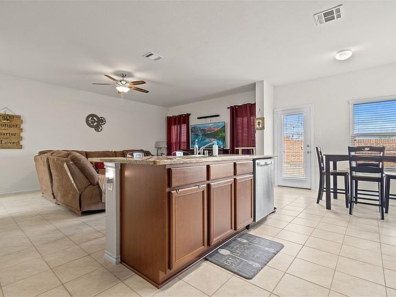 5th image of 1106 Mercury Dr