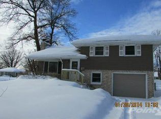 5501 Toledo Ave N, Crystal, MN 55429