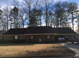 102 Green Forest Dr, Monroe, LA 71203