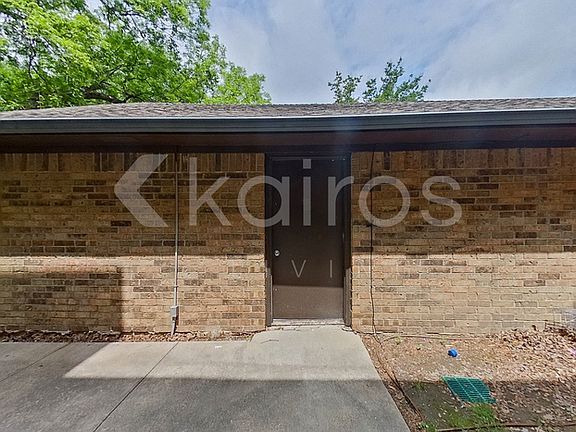 3rd image of 2140 Woodnote Ln