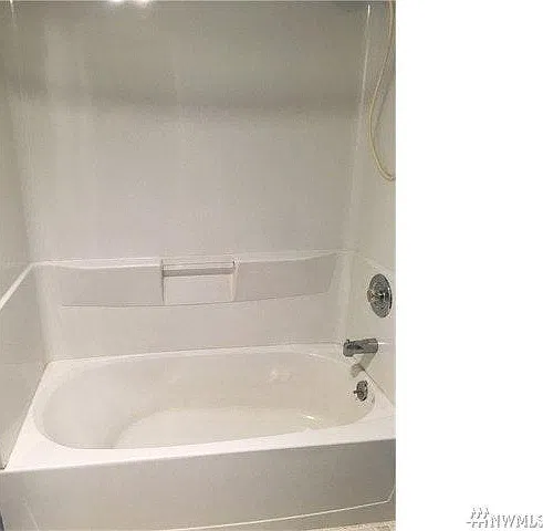 1319 S Puget Dr — Photo 4