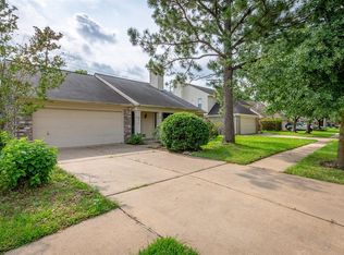 9610 Arrowgrass Dr, Houston, TX 77064