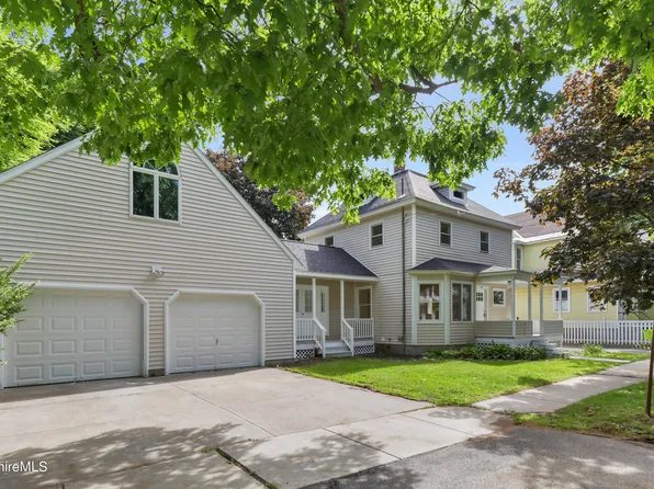 99 Lyman St, Pittsfield, MA 01201