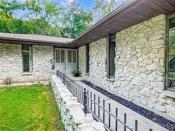 4th image of 4357 Briarwood Dr