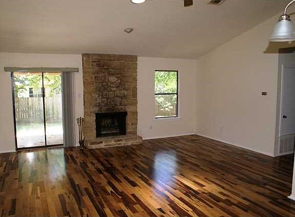 4th image of 2617 Piping Rock Trl