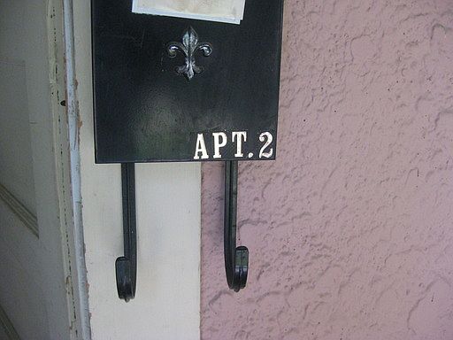 2nd image of 303 S 3rd St W APT 2