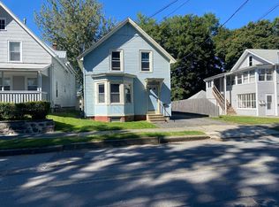 122 Chapman St, Greenfield, MA 01301