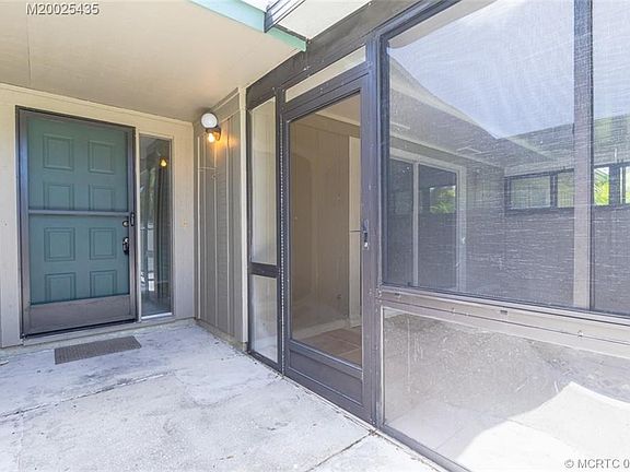 4th image of 4029 NW Cinnamon Tree Cir