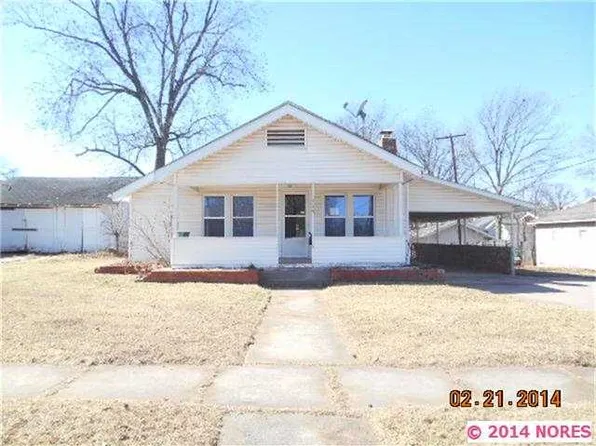 114 S Ash St, Bristow, OK 74010