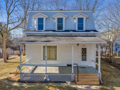 617 East Street, Baraboo, WI, 53913