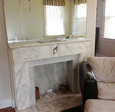 3rd image of 5621-23 Woodmont St