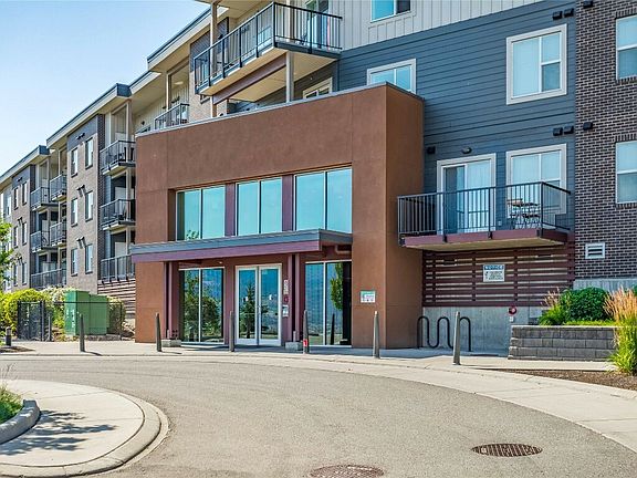 3rd image of 935 Academy Way Unit 312