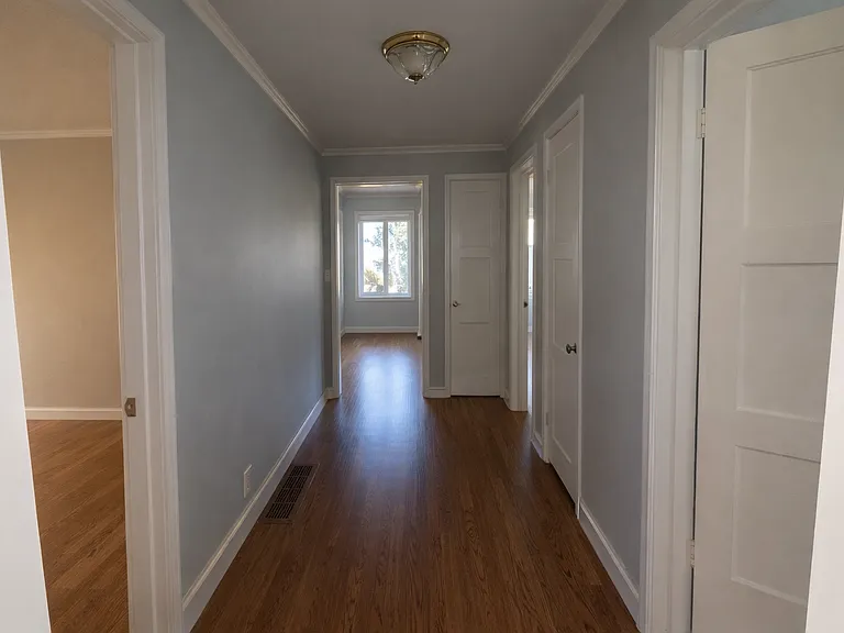 505 Colgate Way — Photo 11