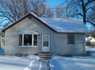 241 4th Ave N, Casselton, ND 58012