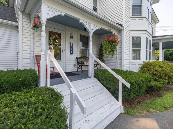 105 Franklin Street, Rumford, ME 04276