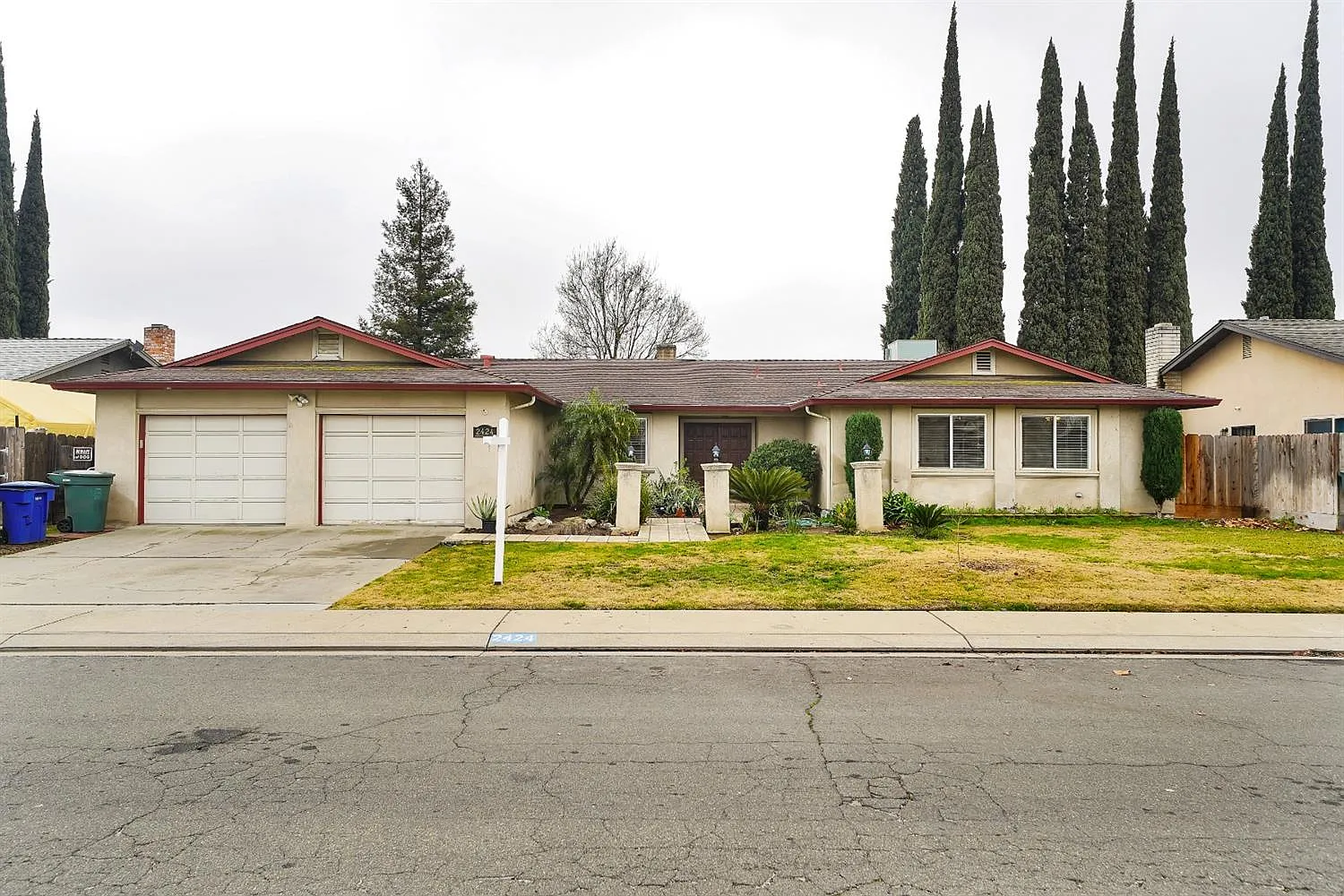 2424 Calcagno St photo 1
