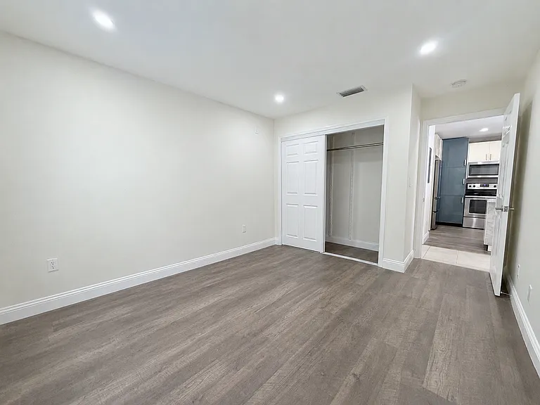 825 Dogwood Dr #C — Photo 12