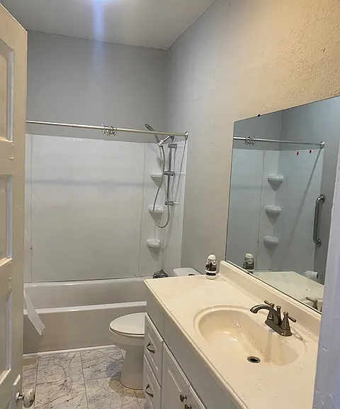 2935B 5th Ave — Photo 6