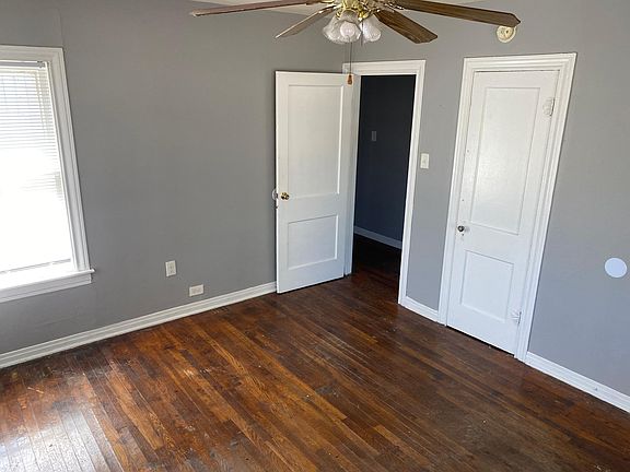 1st bedroom