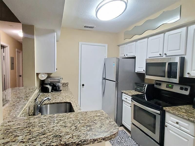 1st image of 815 W Boynton Beach Blvd APT 1204