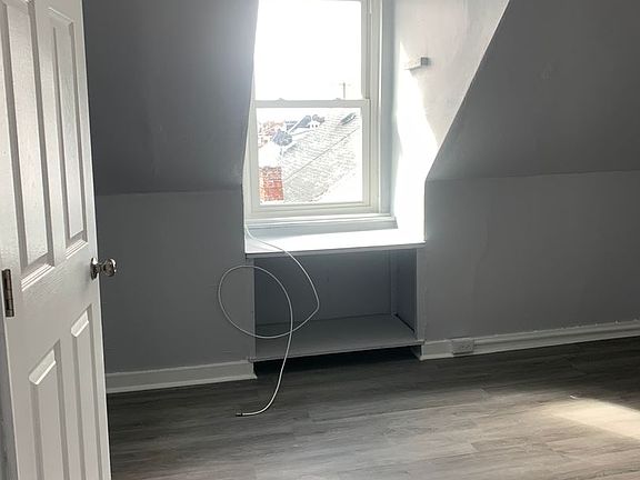 5th image of 500 N Mulberry St #3F