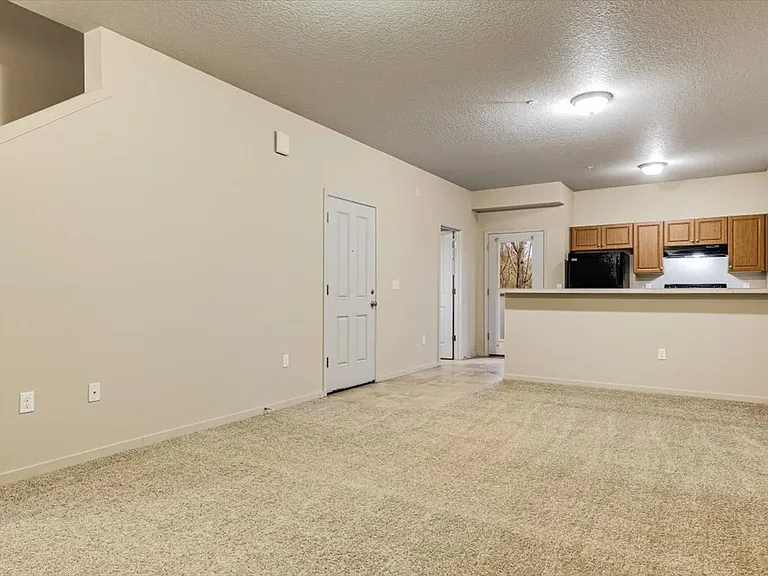 13409 NW Sherry St — Photo 6