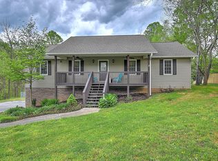 733 Old Embreeville Rd, Jonesborough, TN 37659