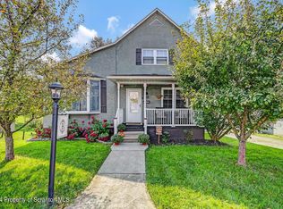 330 Orchard St, Old Forge, PA 18518