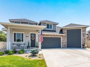 802 N Garnet Creek Ave, Star, ID 83669