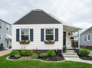 359 Tremont Ave, Kenmore, NY 14217