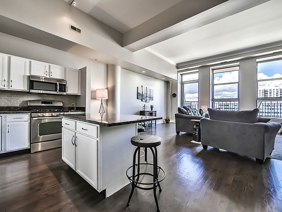 3rd image of 165 N Canal St APT 1404