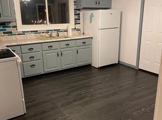 8 Baker St FLOOR 2, Johnston, RI 02919