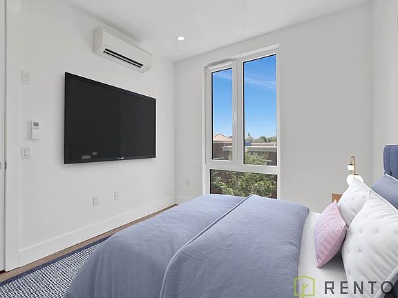 2nd image of 2175 Bergen St #3D