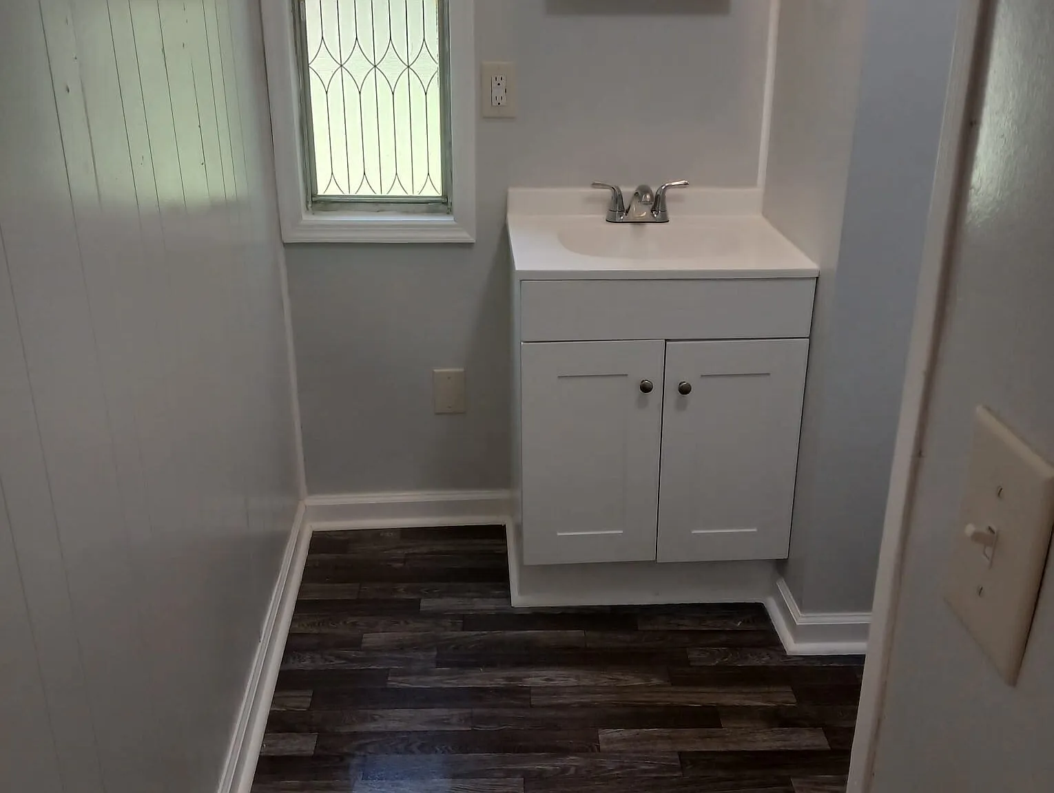 2BR Homes in Hickory — Photo 1