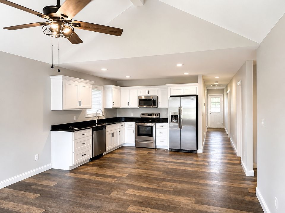 1st image of 101 Breathitt Ave Suite 210