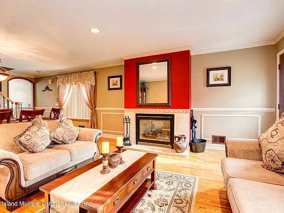 4th image of 34 Penton St