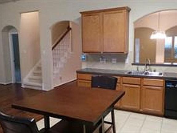 4th image of 13823 Clarehouse Ln
