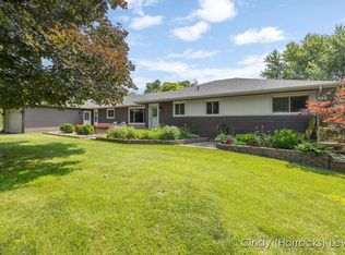 5138 Thornapple River Dr SE, Grand Rapids, MI 49512