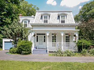 265 Worthington Rd, White Plains, NY 10607