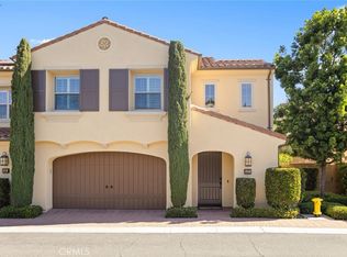 107 Overbrook, Irvine, CA 92620