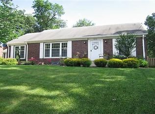 5816 Pleasant Dr, Des Moines, IA 50312