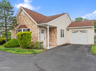 5 Ivy Ridge Close #1000, Freehold, NJ 07728