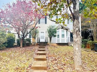 146 Willow Stream Ct, Roswell, GA 30076