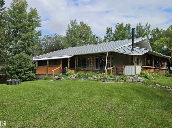 45 Range Road 25 #54222, Lac Ste. Anne County, AB T0E 1V3