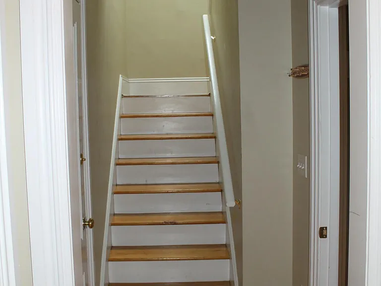 27 Deering St #4 — Photo 6