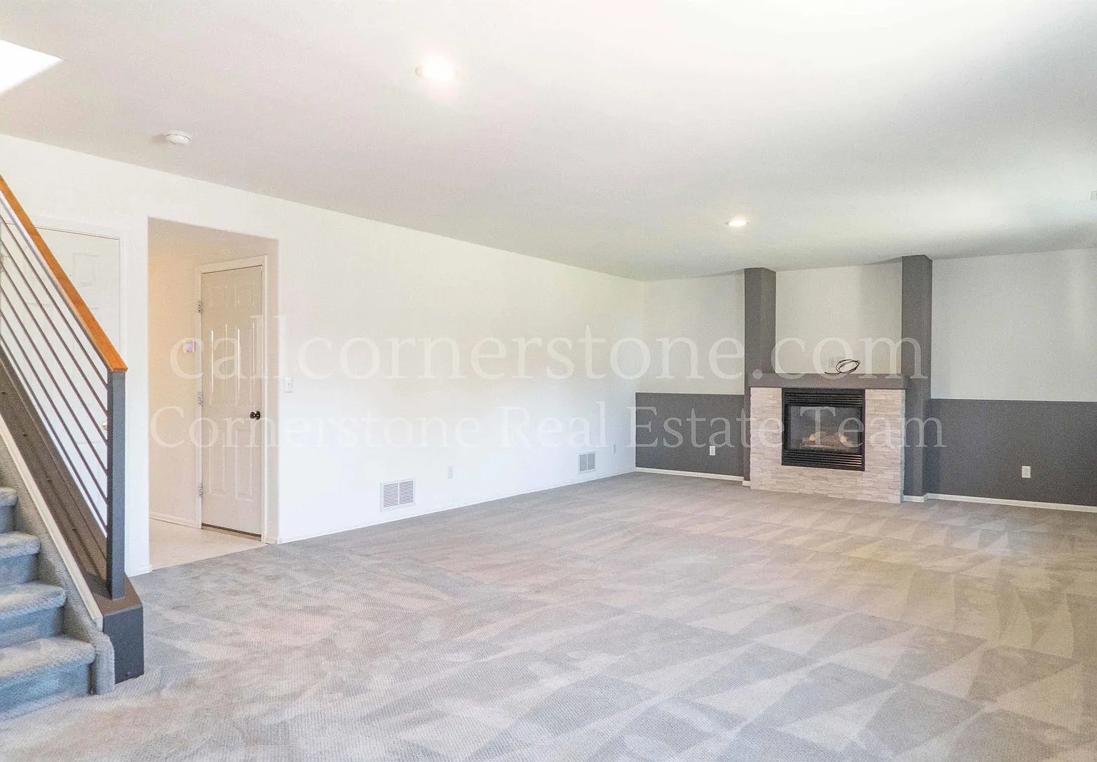 3 bed, 2.5 bath, 1966 sqft, $2,322 — Photo 4