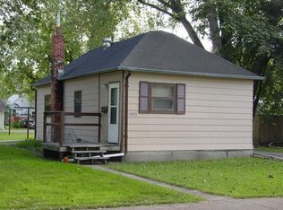 1905 1st Ave N, Grand Forks, ND 58203